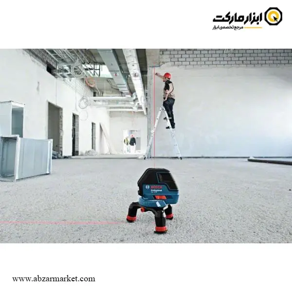 تراز لیزری بوش سه خط نقطه زن مدل GLL 3-50 تراز لیزری بوش سه خط نقطه زن مدل GLL 3-50