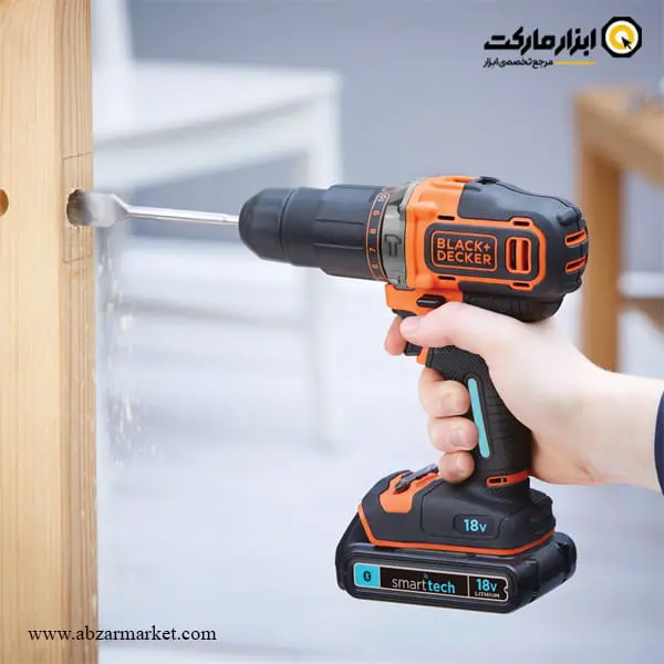 کیت دریل شارژی چکشی بلک اند دکر 18 ولت 37 پارچه مدل BDCHD18B2FC-QW