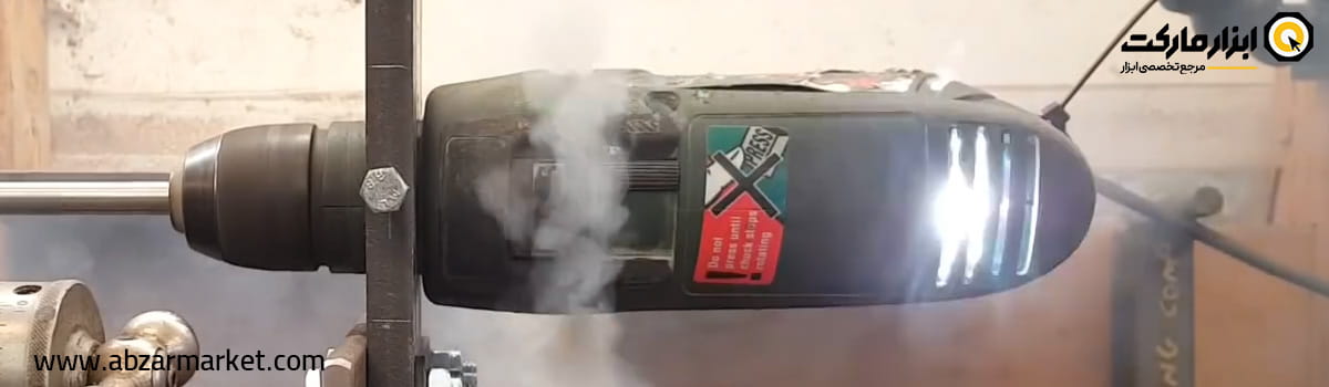 فشار بیش از حد به دریل و جرقه زدن